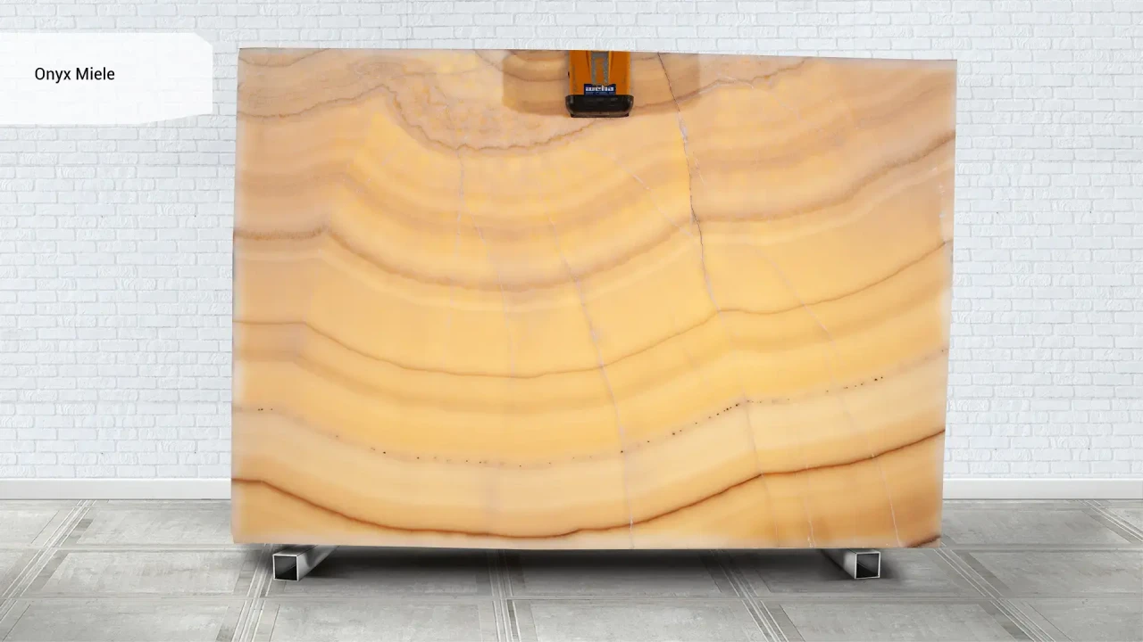 Scalla Naturale Onyx Miele в интерьере
