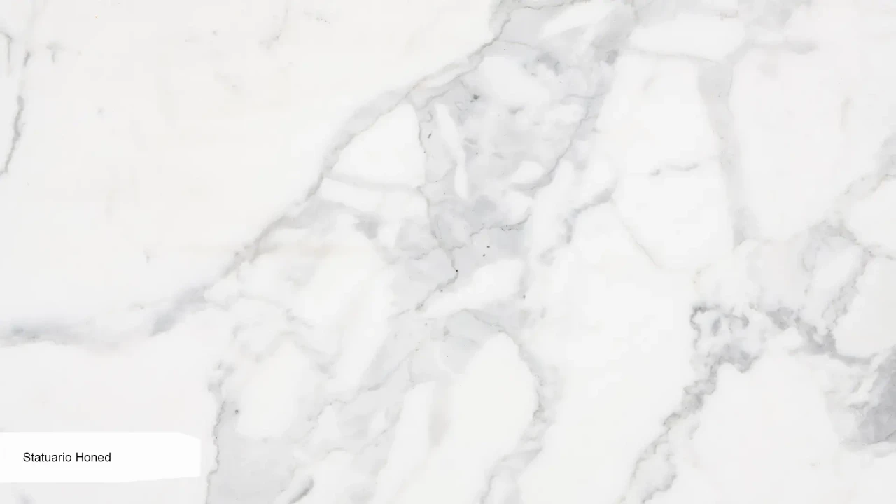 Scalla Naturale Statuario Honed в интерьере